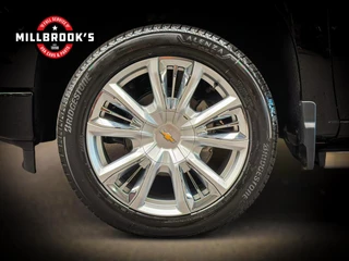Chevrolet Silverado 2024 - USA High Country 6.2 V8 420 PK изображение 4