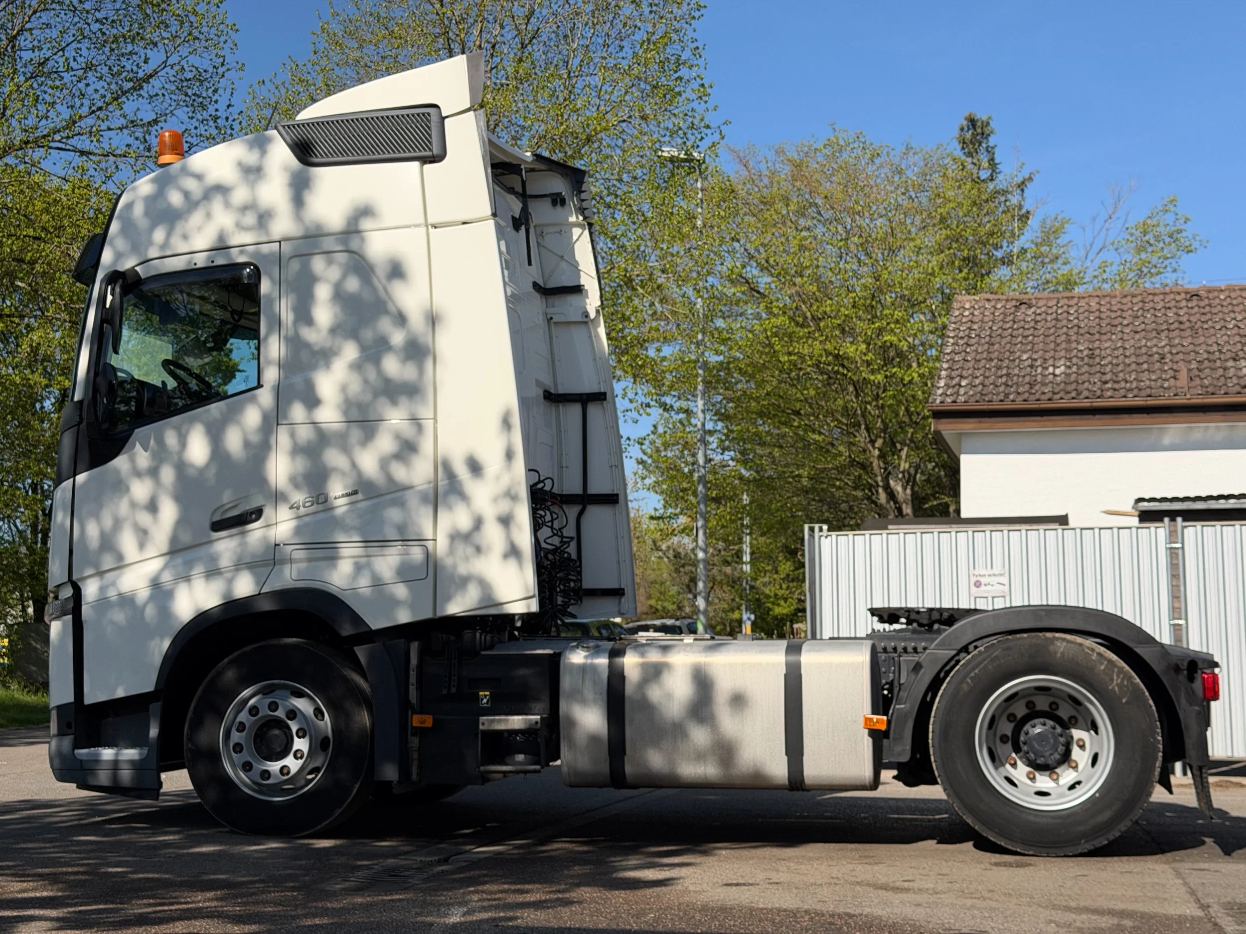 Volvo FH 2019 - 460 3x Globe *Standard-SZM *Standklima *ACC imagen 2