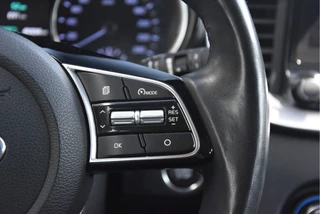 Kia XCeed 2020 - 1.6 GDi PHEV DynamicLine obrazek 6