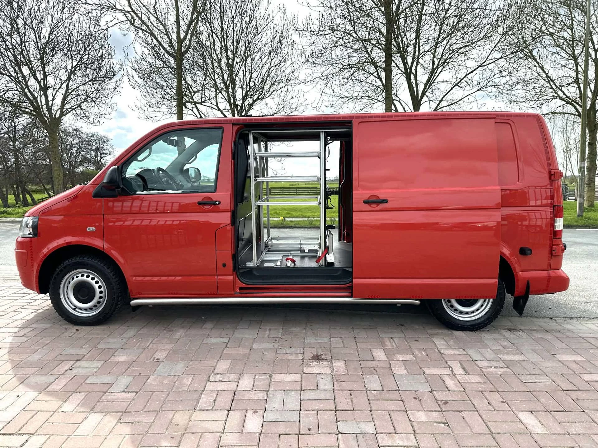 Volkswagen Transporter 2014 - 2.0 TDI L2H1 124.689 km.!!! 6 DRS!!! MARGE afbeelding 2