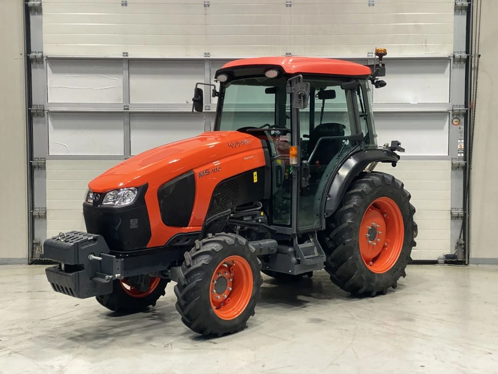 Kubota 2024 - M5-102 DTNQ imagen 1