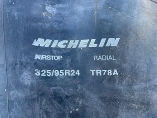 Michelin - AIRSTOP TR78A 325/95R24 BINNENBAND afbeelding 2 miniatuur
