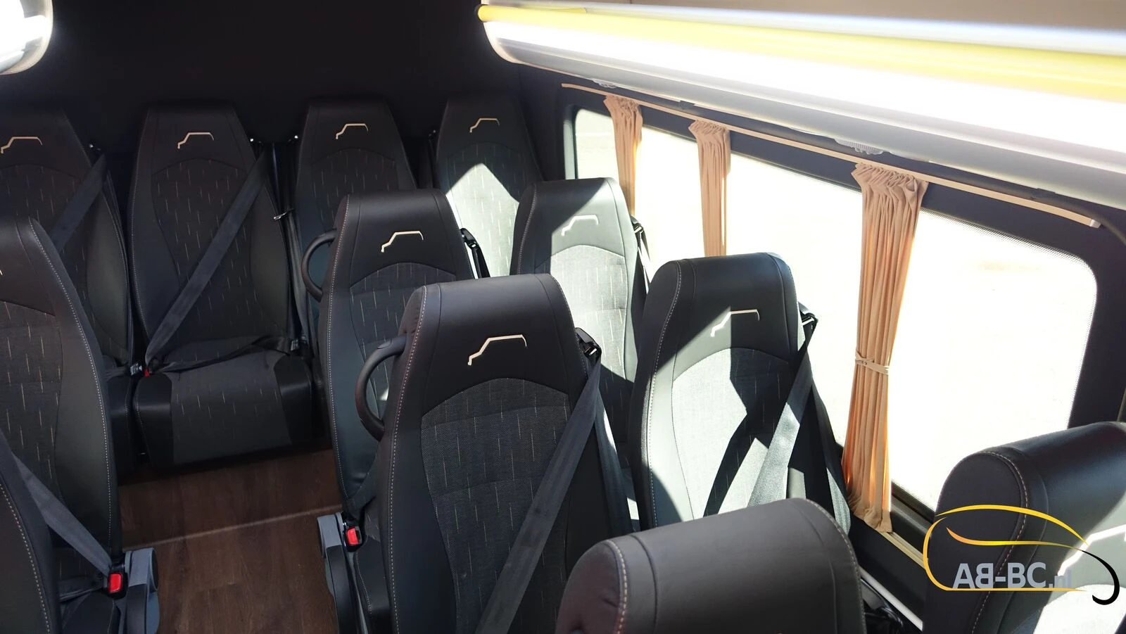 Mercedes-Benz Sprinter 2026 - NEW 519 CDI 24 Seats EURO 6 obrázek 57