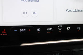 Ford Transit Custom 2024 - 320 2.0 TDCI L2H1 Trend DC 136pk - Carplay - Android - Camera - Trekhaak - LED koplampen - Stoelverwarming - Draadloos laden - Rijklaar image 20