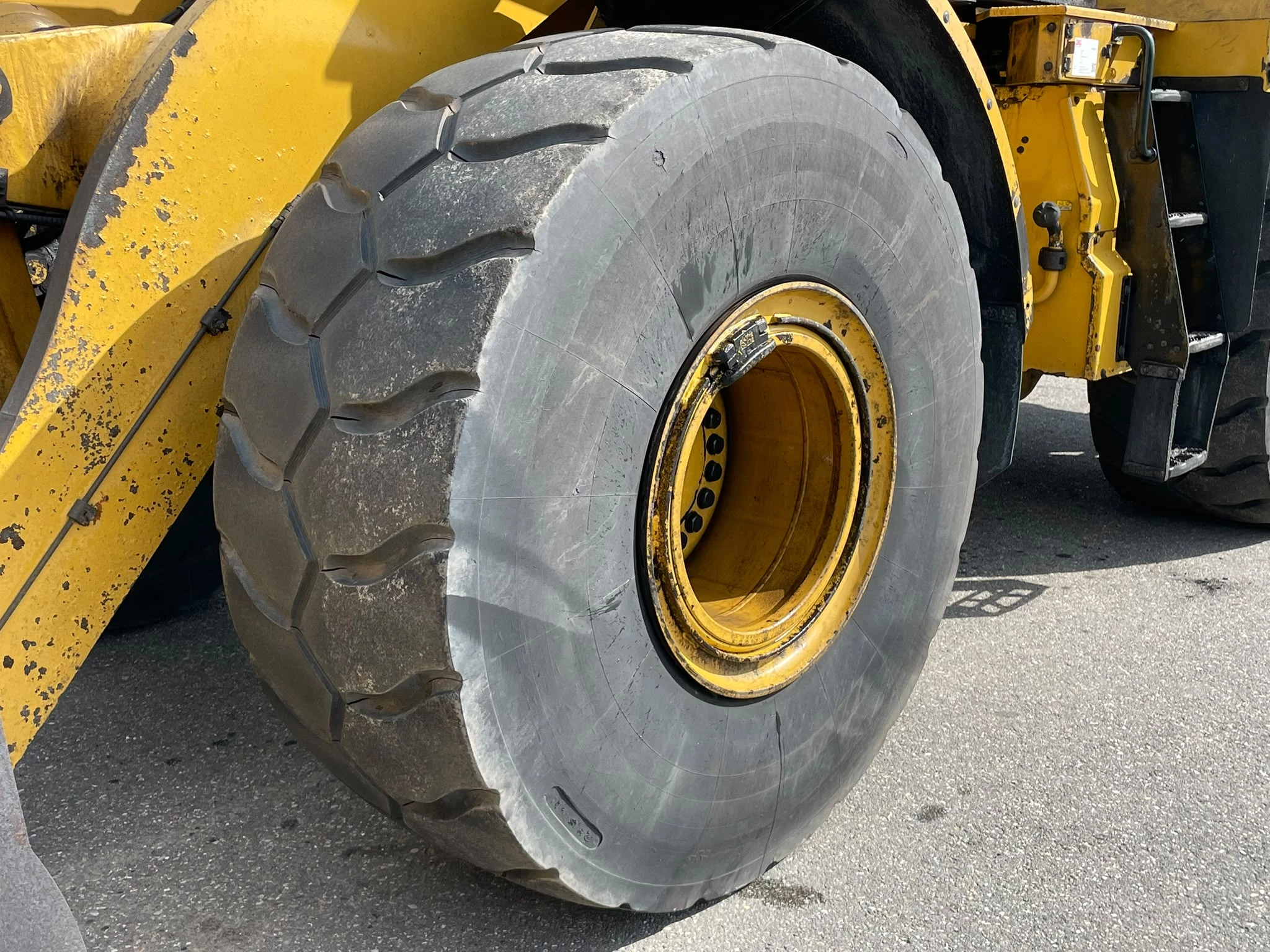 Caterpillar 966M 2016 image 12