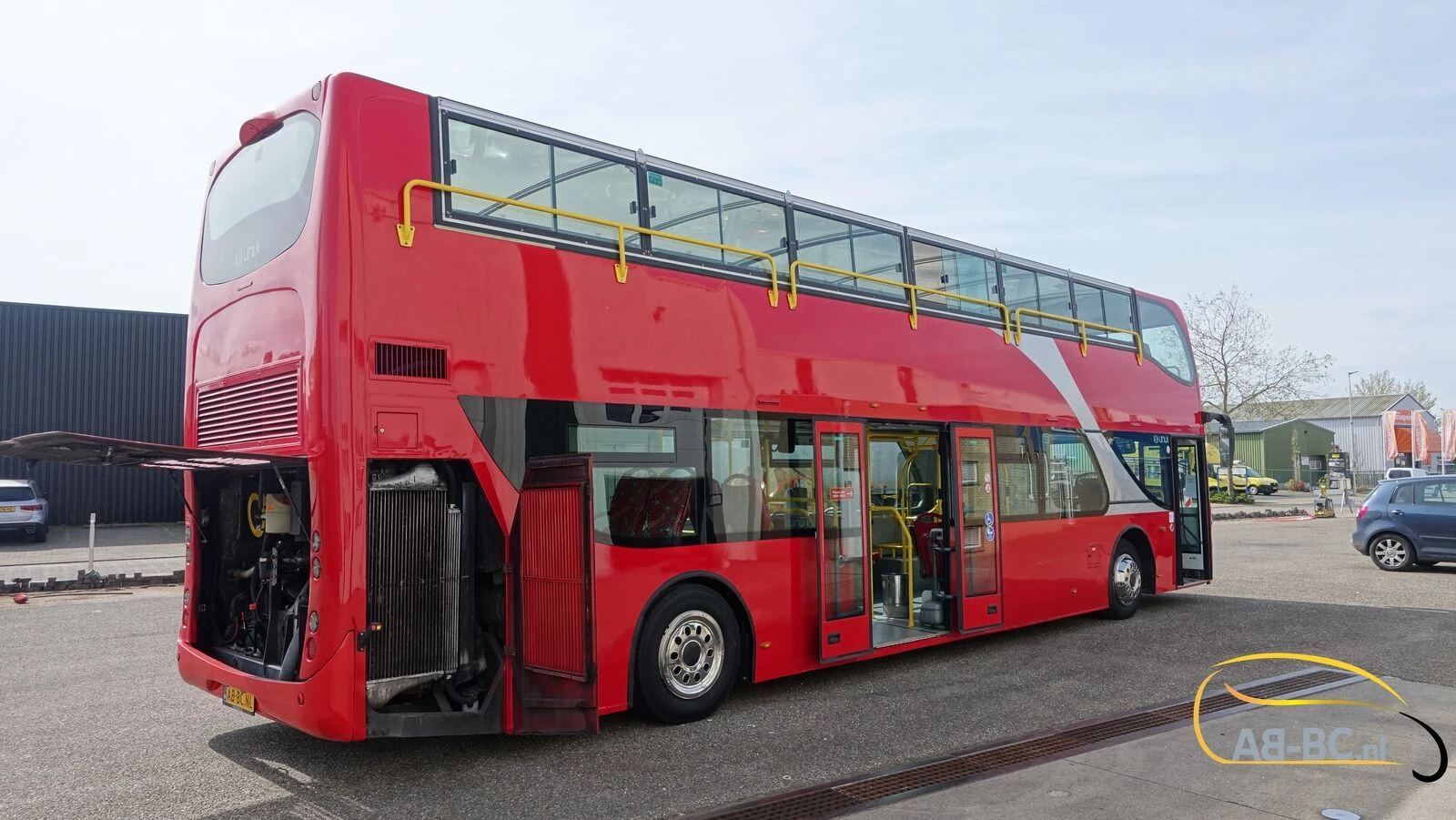 Volvo UNVI SIGHTSEEING (2 pieces available) EURO 5 2009 afbeelding 8