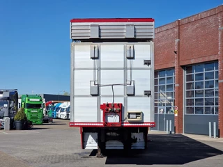 Zorzi 38S13619 2011 - Irma 2 deck livestock - Water & Ventilation - Lifting roof - Lifting floor - bild 2
