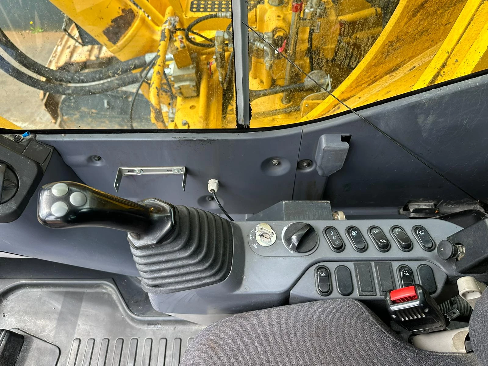 Komatsu PC1250-11E0 - CE certified 2020 obrázek 15