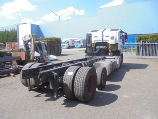 MAN TGS 2016 - 6X2 1 CYLINDER NOT OK bild 4