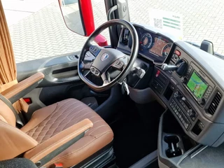 Scania R 2022 - R530 V8 NGS - R6X2 - full air - retarder - new Seats - coffee imagen 15