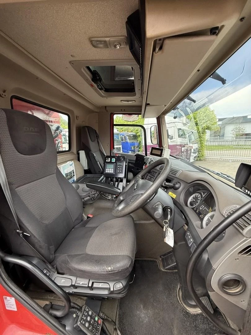 DAF CF 330 FAN 2014 zdjęcie 27