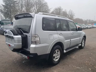 Mitsubishi Pajero 2008 - GLS 3.5 - V6 , 4x4 , 7 Pers., Full Option image 3