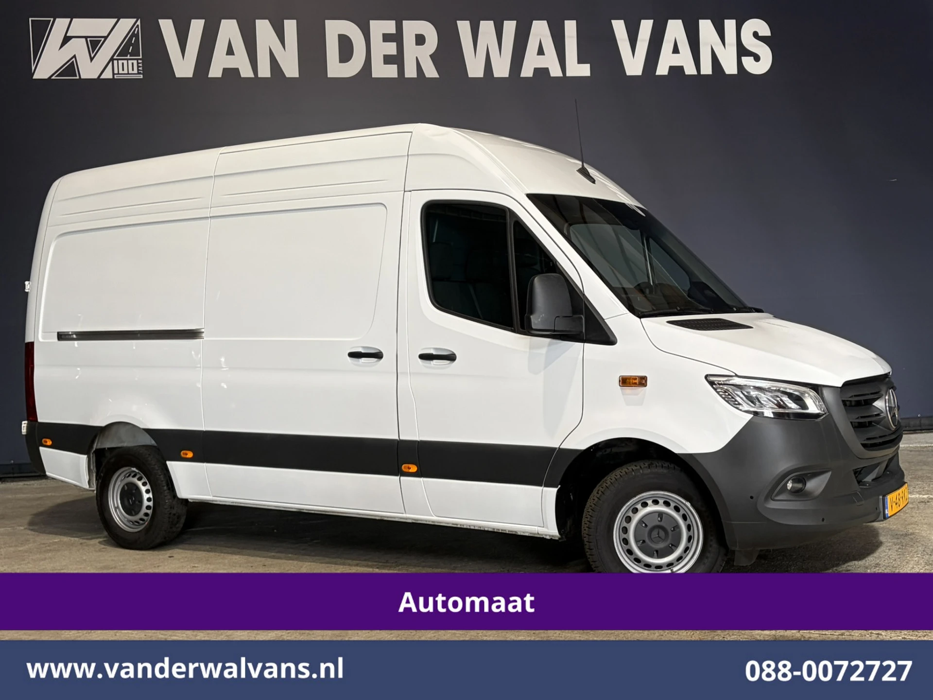 Mercedes-Benz Sprinter 2024 - 317 CDI 170pk 9G-Tronic Automaat L2H2 Euro6 Airco | Camera | Navigatie | LED | Cruisecontrol afbeelding 1