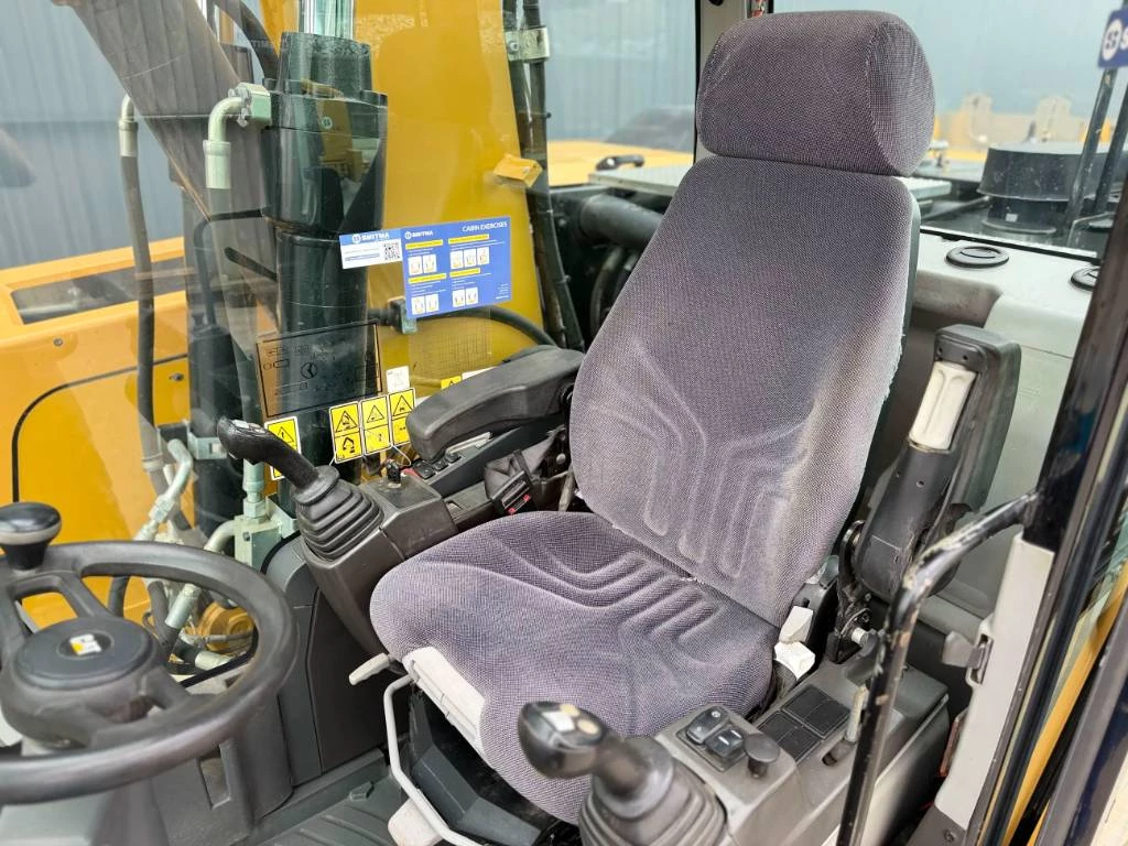Cat 2015 - M318F afbeelding 80