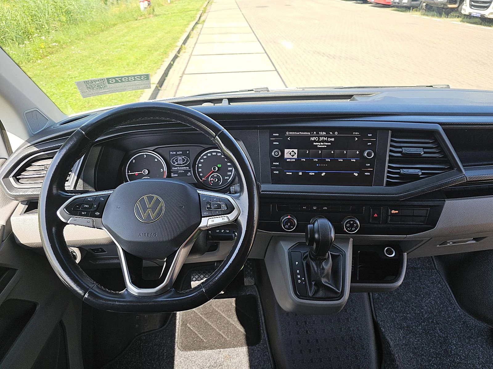 Volkswagen Transporter 2022 - 2.0 TDI Bild 8