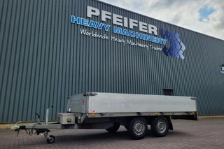 Saris 2016 - PL1827 2 Axel Trailer zu verkaufen