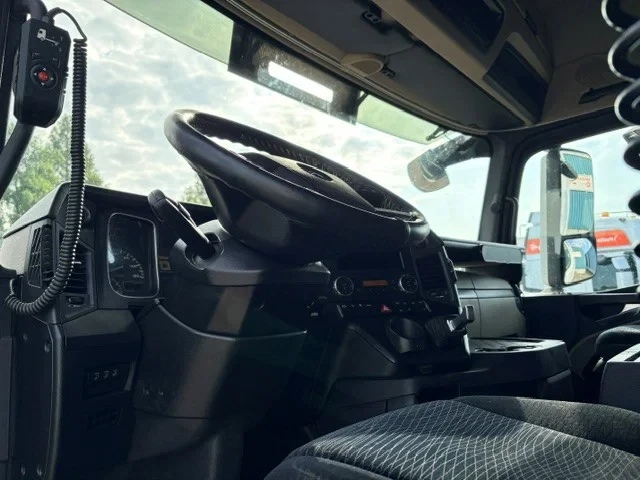 Mercedes-Benz Actros 2014 - 2545 LS STREAMSPACE 6x2 (TELLIGENT AUTOMATIC / EURO 6 / LIFT-AXLE / FRIDGE UNDER BED / AIRCONDITIONING / ETC.) afbeelding 9