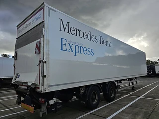 Weka 2017 - 2 AXLE CLOSED BOX image 2 thumbnail