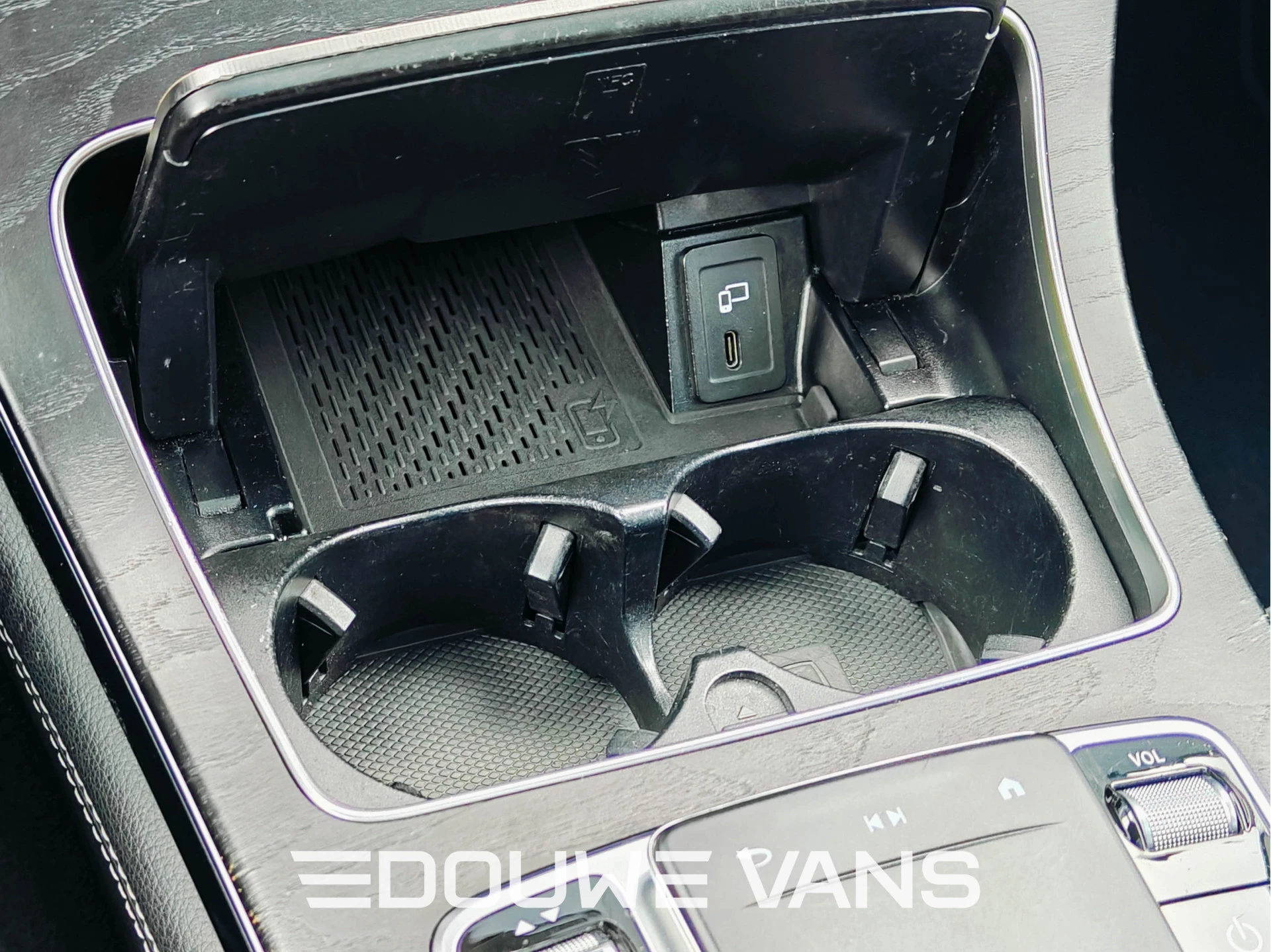 Mercedes-Benz GLC 2020 - 300e 4MATIC Panorama Burmester 360 Camera afbeelding 14