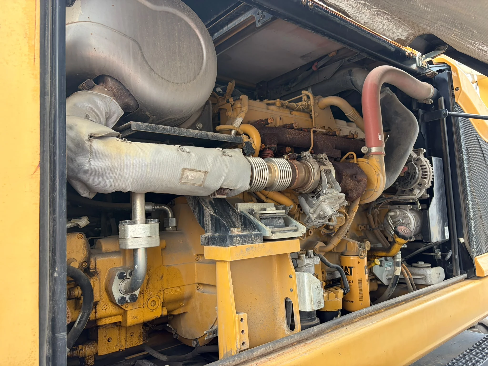 Caterpillar M318F 2015 image 27