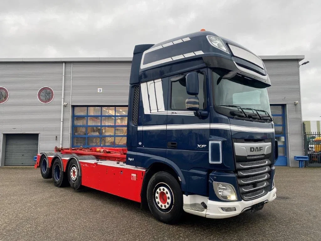 DAF XF106-530 2019 - 8X2 / AJK HOOKLIFT 25000KG / 9 TON FRONT AXLE / NAVI / ONLY:612482 KM / SSC / AUTOMATIC / EURO-6 / 2019 afbeelding 2