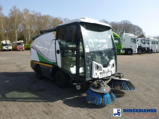 Johnston C202 compact street sweeper 2013 obrázek 2 náhled