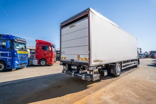 Volvo N/A 2018 - FE 280 + CHEREAU+CARRIER MULTI TEMP. bild 5