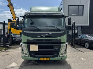 Volvo FM 420 2019 - 4X2 - DIESEL & LNG GAS image 2