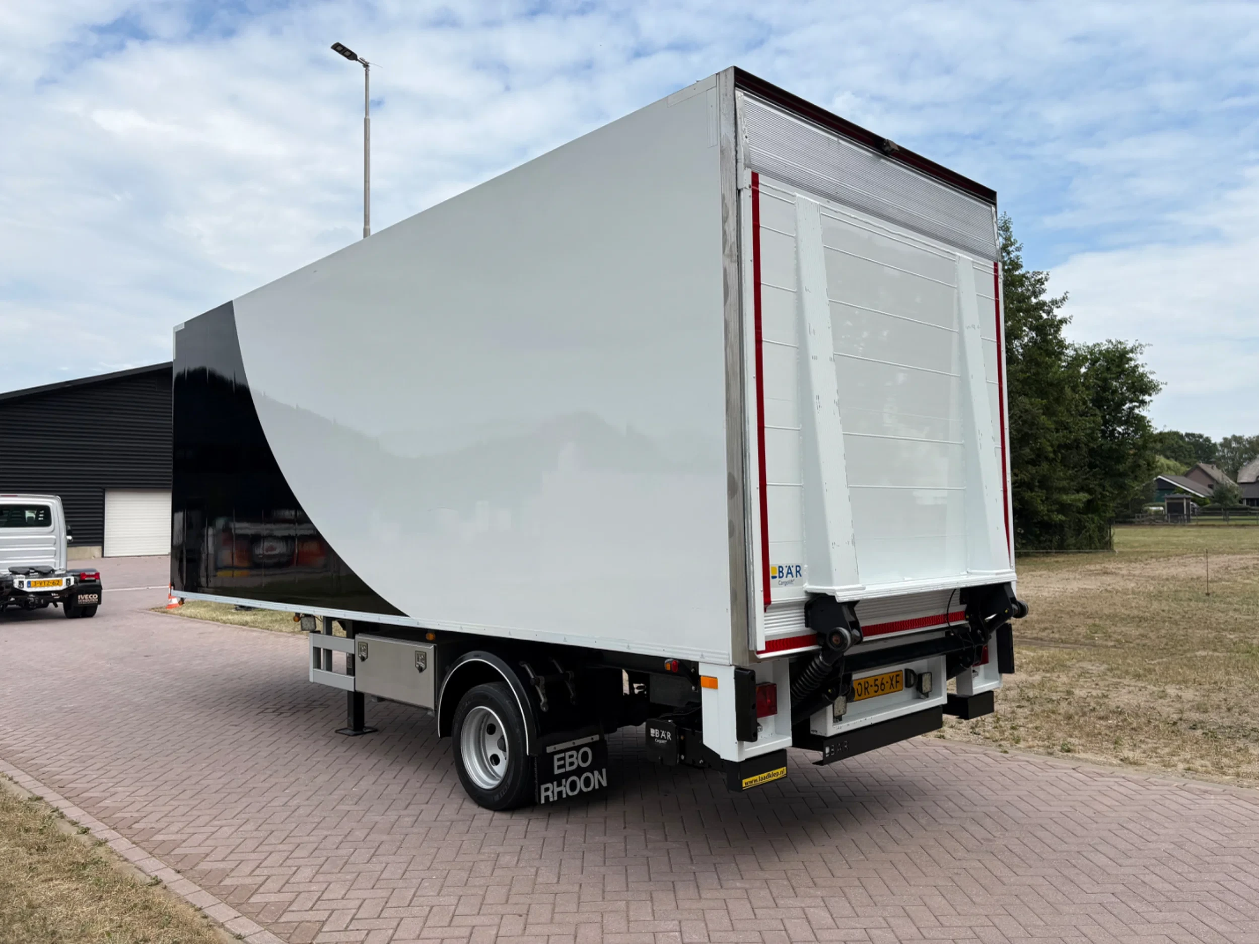 VAN OPL 7000 2019 - Be oplegger 7 TON met laadklep 2000 kg afbeelding 7
