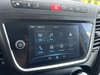 Iveco Daily 2024 - 35S14 2.3D 136 PK FACELIFT / L2H2 / ** 20.950 KM ** / TREKHAAK / 3.500 KG AHG / 270 ACHTERDEUREN / ECC AIRCO / APPLE CARPLAY / 3 ZITS obrazek 13