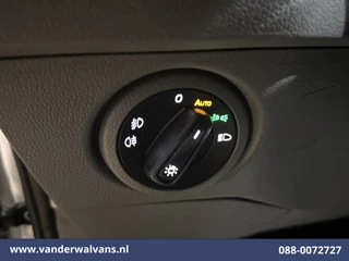 Volkswagen Crafter 2019 - 2.0 TDI 141pk L3H3 L2H2 Euro6 Airco | Navigatie | Camera | LED | Apple Carplay | Adaptieve Cruisecontrol image 17