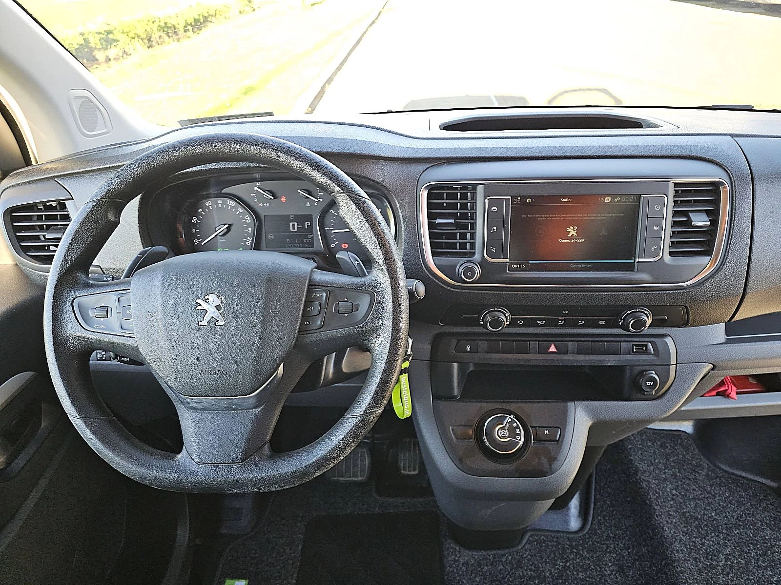 Peugeot Expert 2021 - 2.0 obrázek 8