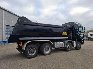MAN TGA 2006 - 41.430 / 8X8 / 2XBIG AXLE / FULL STEEL / DRUM BRAKES / MEILLER TIPPER / 18-CUBIC / AIRCO / MANUAL / EURO-3 / 2006 imagem 12