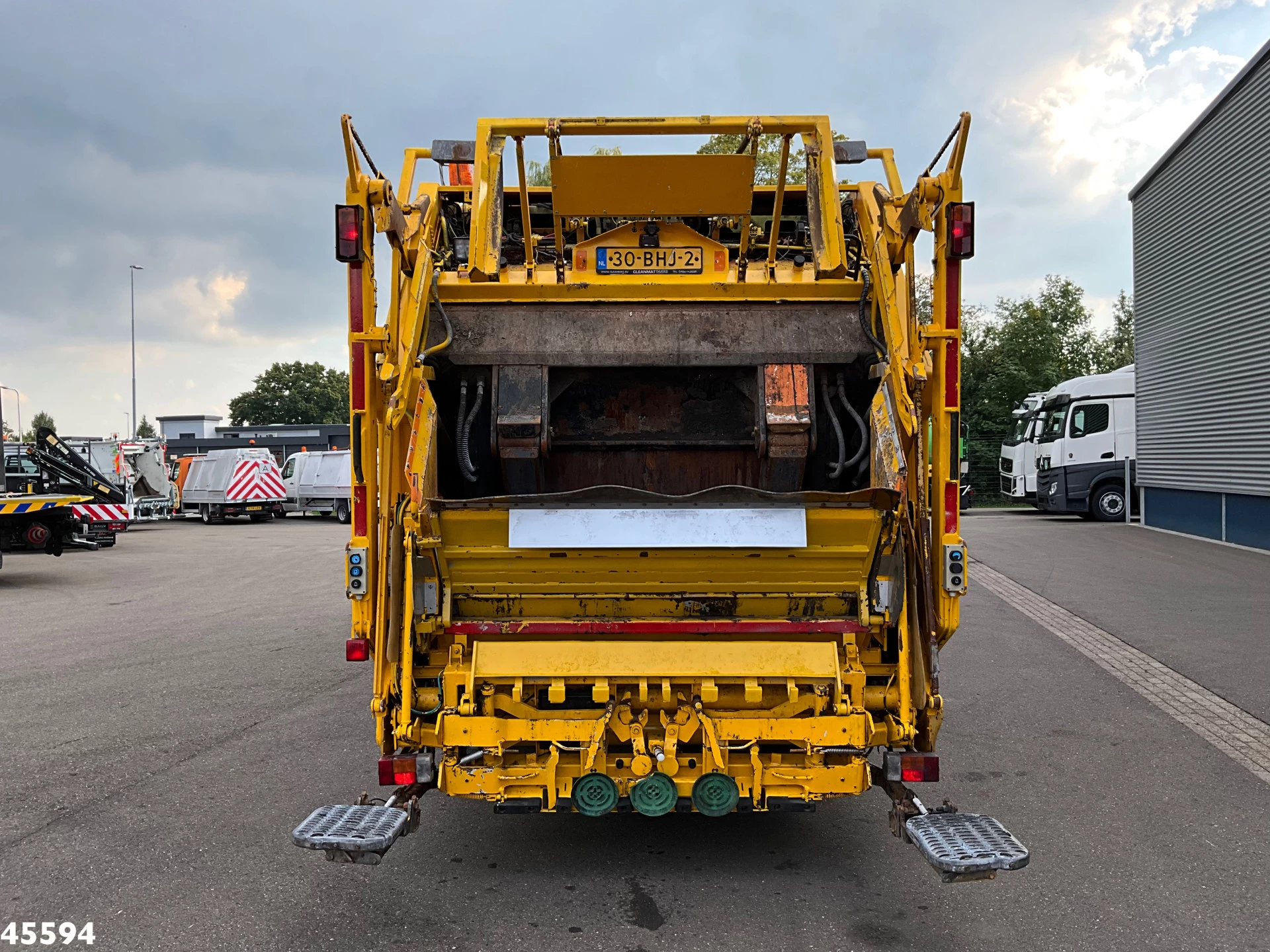 Volvo FM 330 Euro 6 Geesink 20m³ 2016 imagem 7