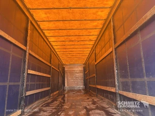 Schmitz Cargobull Semitrailer Curtainsider Mega 2017 afbeelding 3 miniatuur
