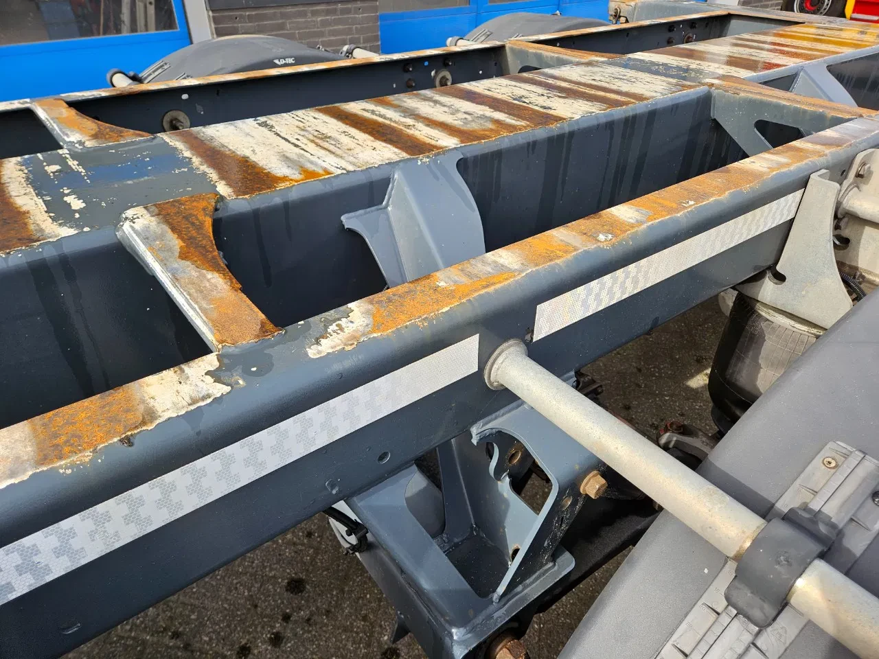 D-TEC 2016 - Flexitrailer Gescoopeerd Apk TÜV 10-2026 immagine 25