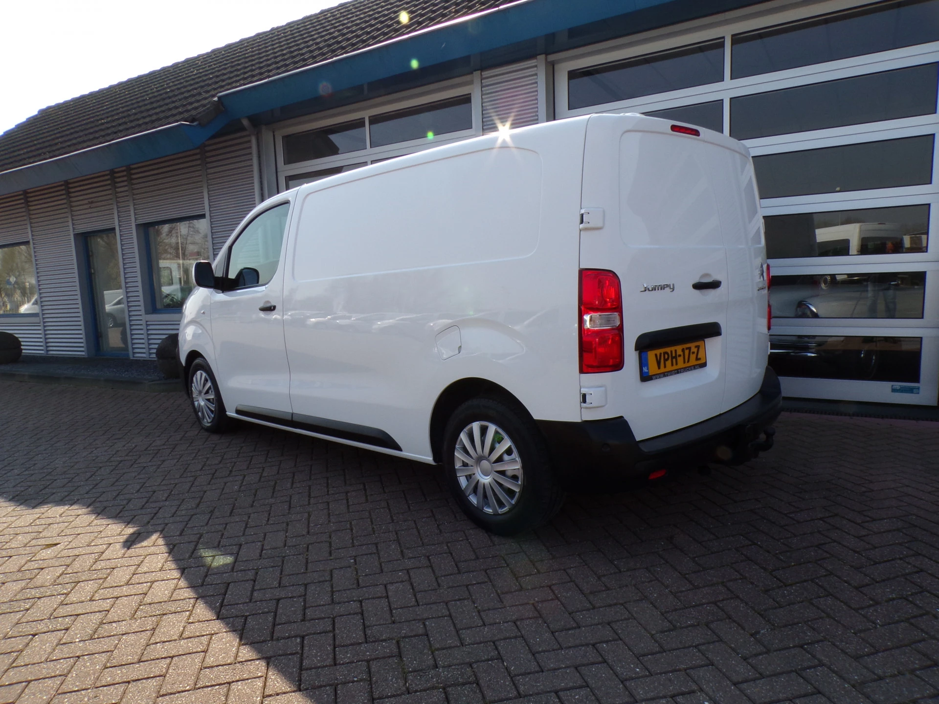 Citroën Jumpy 2018 - 2.0 BlueHDI 180pk Automaat/Airco/Camera afbeelding 3