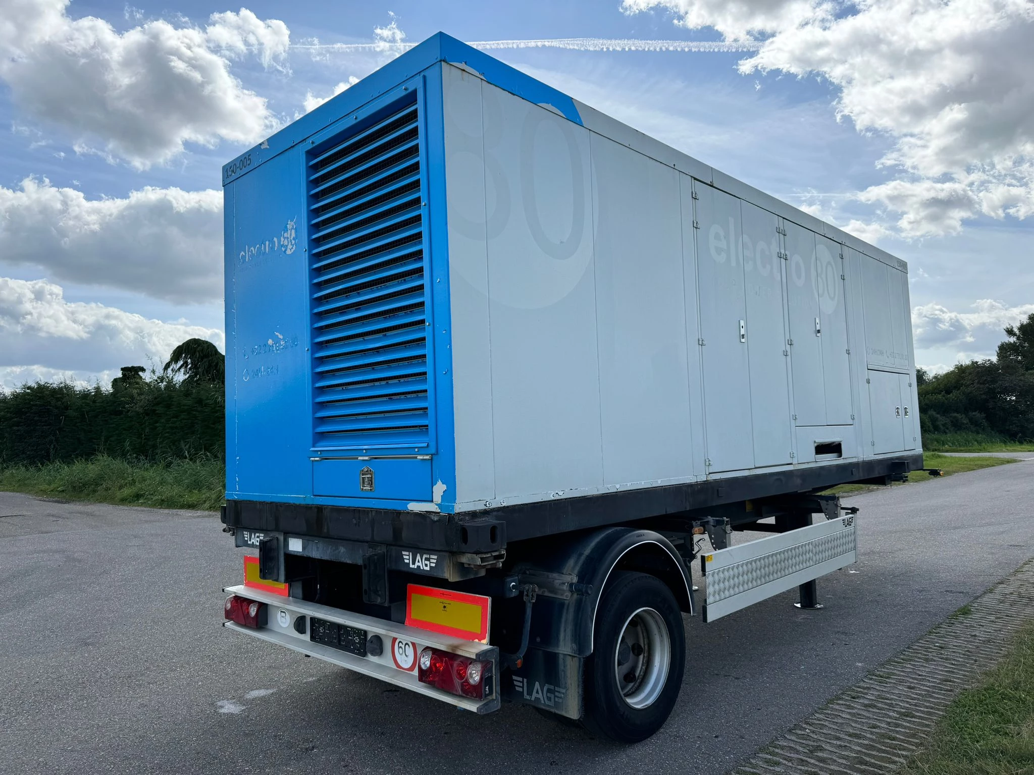 Olympian GEP165 150kVA Generator set on trailer 2006 afbeelding 1