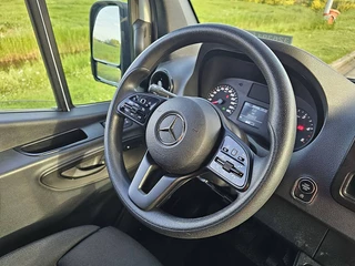 Mercedes-Benz Sprinter 2023 - 317 obrazek 12