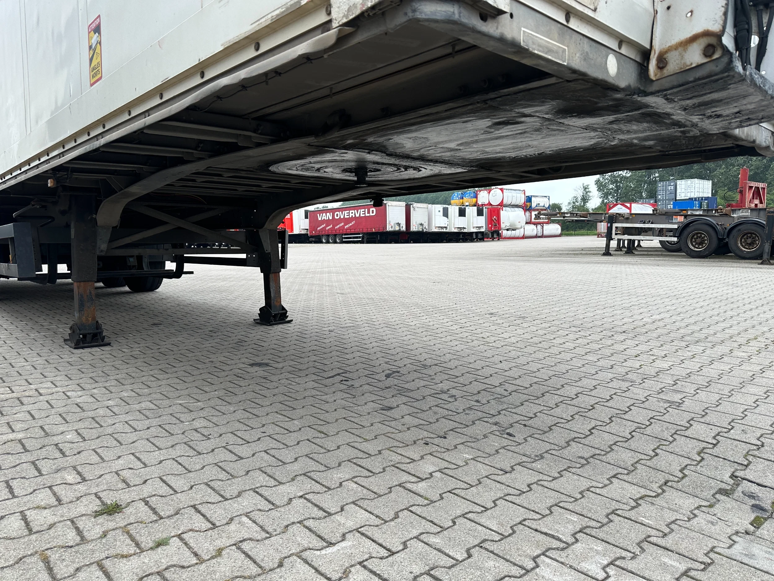 Schmitz Cargobull 2005 - SKO24 / SAF DISC / 2x LIFTAXLE / GALVANIZED / NL-TRAILER obrázek 24