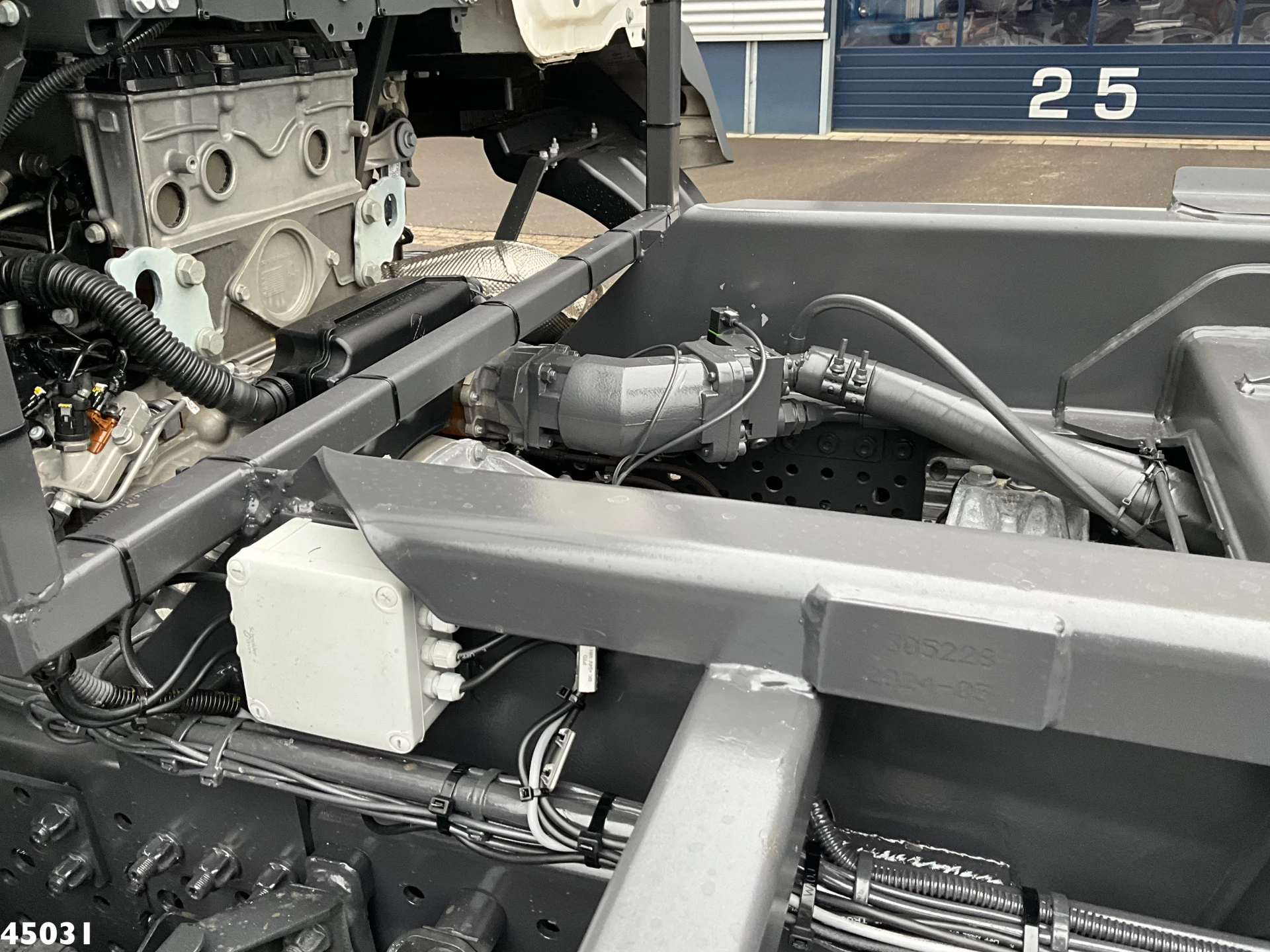 Mercedes-Benz Actros 2025 - 2643 VDL 21 Ton haakarmsysteem imagen 8