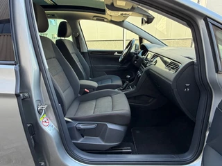Volkswagen Golf Sportsvan 2017 - 1.2 TSI Highline bj.2017 Pano|Navi|Trekhaak. afbeelding 11