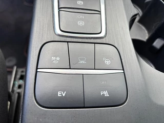 Ford Kuga 2023 - 2.5 PHEV ST-Line imagen 17