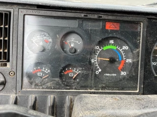 Volvo FL 10.320 1992 - 4X2 TRUCKHEAD FULL STEEL SUSPENSION obrazek 19