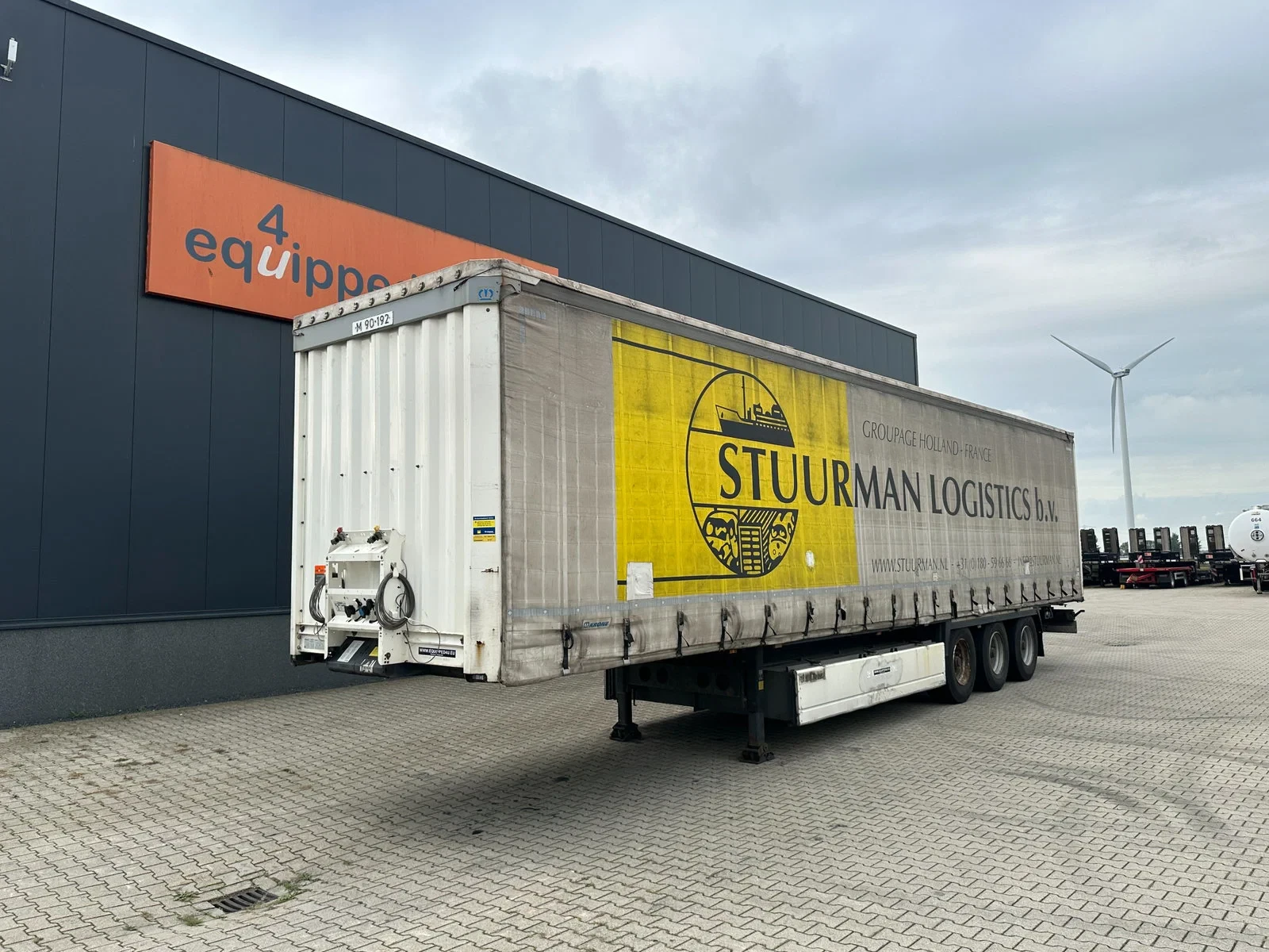 Krone 2017 - 280cm inside height / liftaxle / palletbox / BPW+drumbrakes / NL-trailer / APK: 01-2027 afbeelding 1