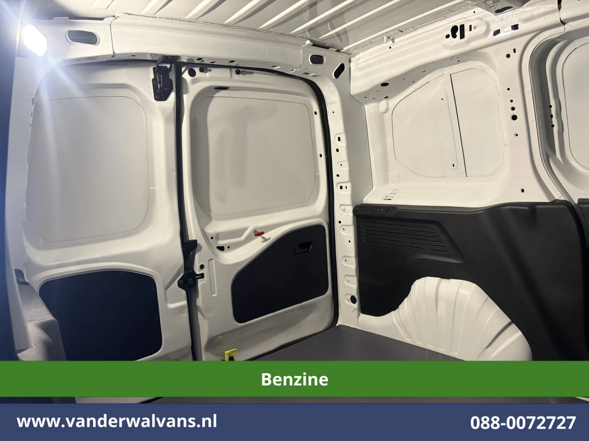 Citroën Berlingo 2020 - 1.2 PureTech 130pk Automaat Benzine L1H1 Euro6 Airco | 3-Zits | Camera | Apple Carplay afbeelding 13