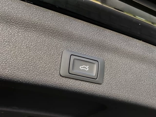Audi A6 2021 - Avant 55 TFSIe 367PK Quattro Pro Line S Competition obrazek 43