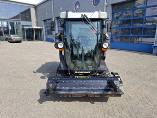 Ransomes N/A 2021 - HM600 / FLAIL MOWER / 3855 HOURS / HYDROSTATIC / 65 HP / AIRCO / CLOSED CABIN / 2021 obrazek 4