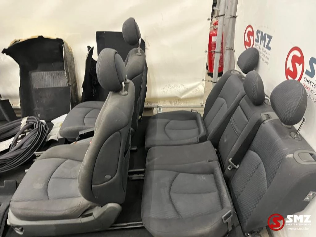Mercedes-Benz - Occ set interieur met zetels W211SW Mercedes obrázek 8