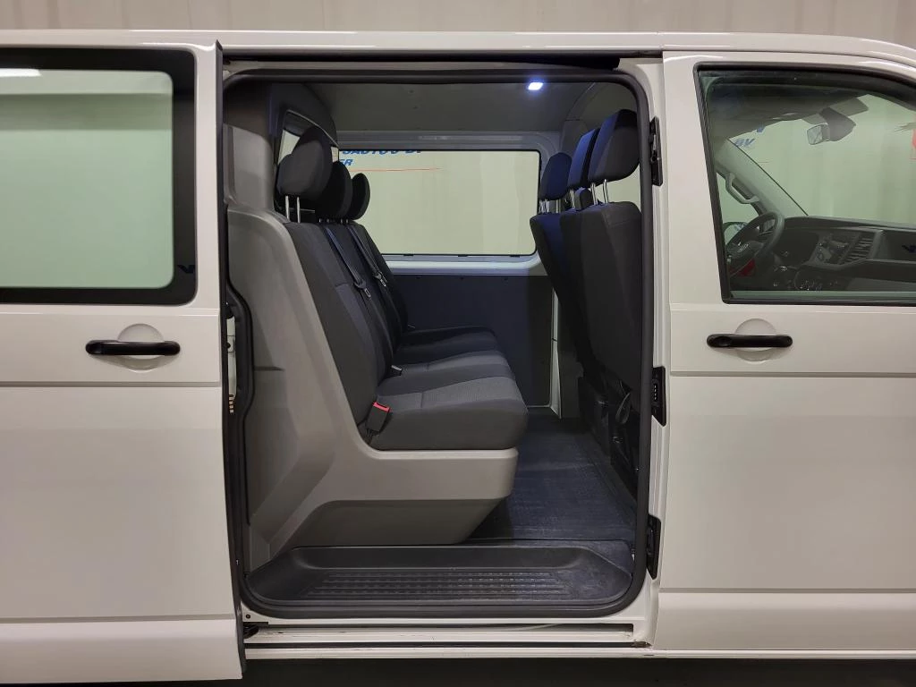 Volkswagen Transporter 2022 - 2.0TDI L2/H1 Dubbele Cabine Euro 6! imagem 7